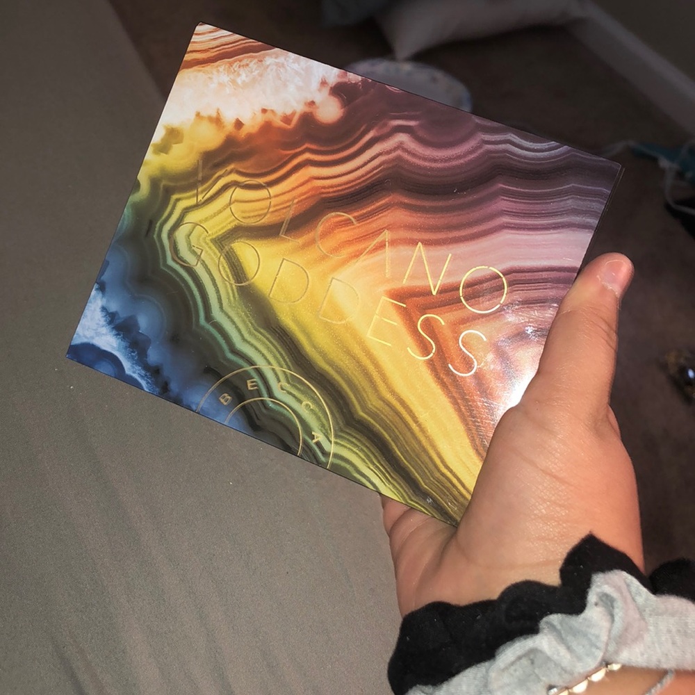 Becca volcano goddess palette